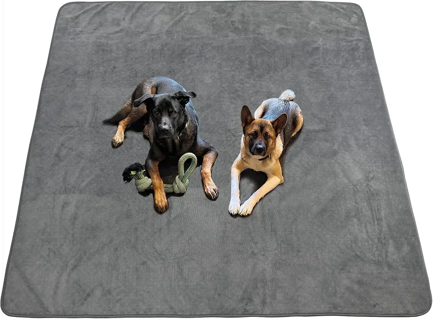 Washable absorbent reusable dog kennel liner and pee pad